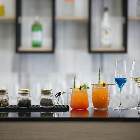 Zealax Hotel & Residence Rangun Zewnętrze zdjęcie