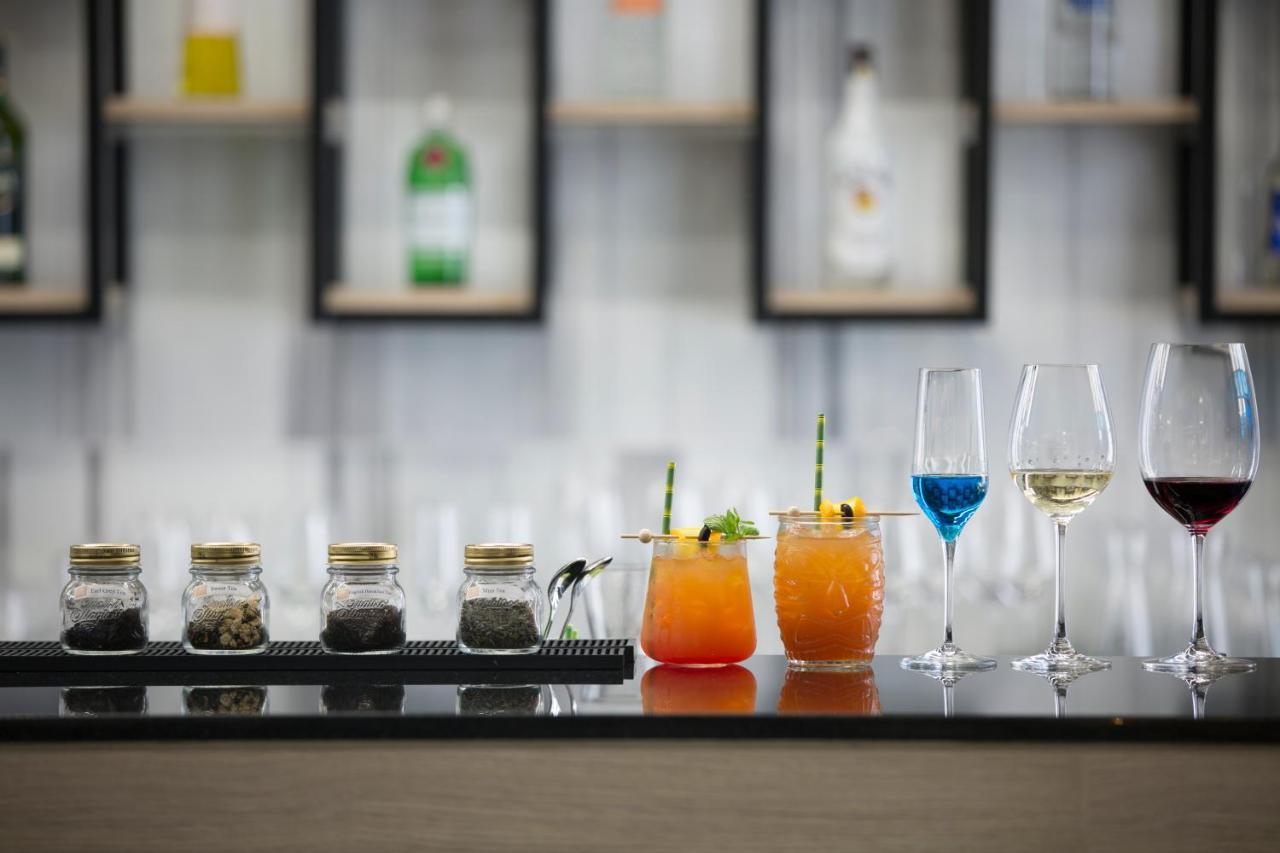 Zealax Hotel & Residence Rangun Zewnętrze zdjęcie